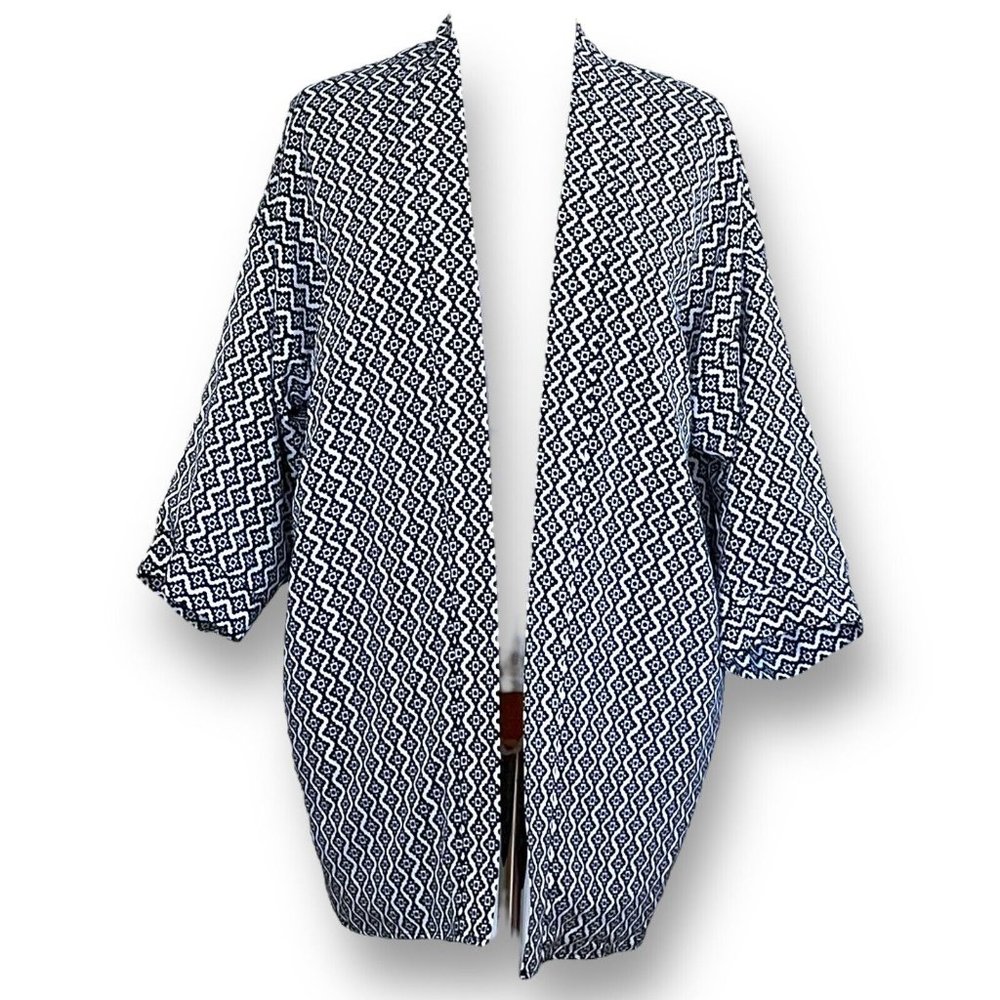 Chicos Womens Kimono Topper Jacket Sz 1 M 8 10 Black White Reversible Boho Beach - Picture 5 of 6